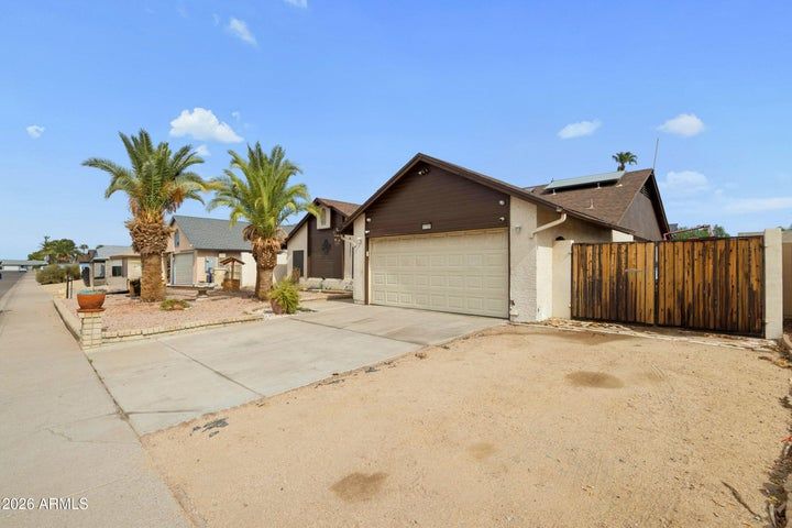5138 W Diana Ave, Glendale, AZ 85302